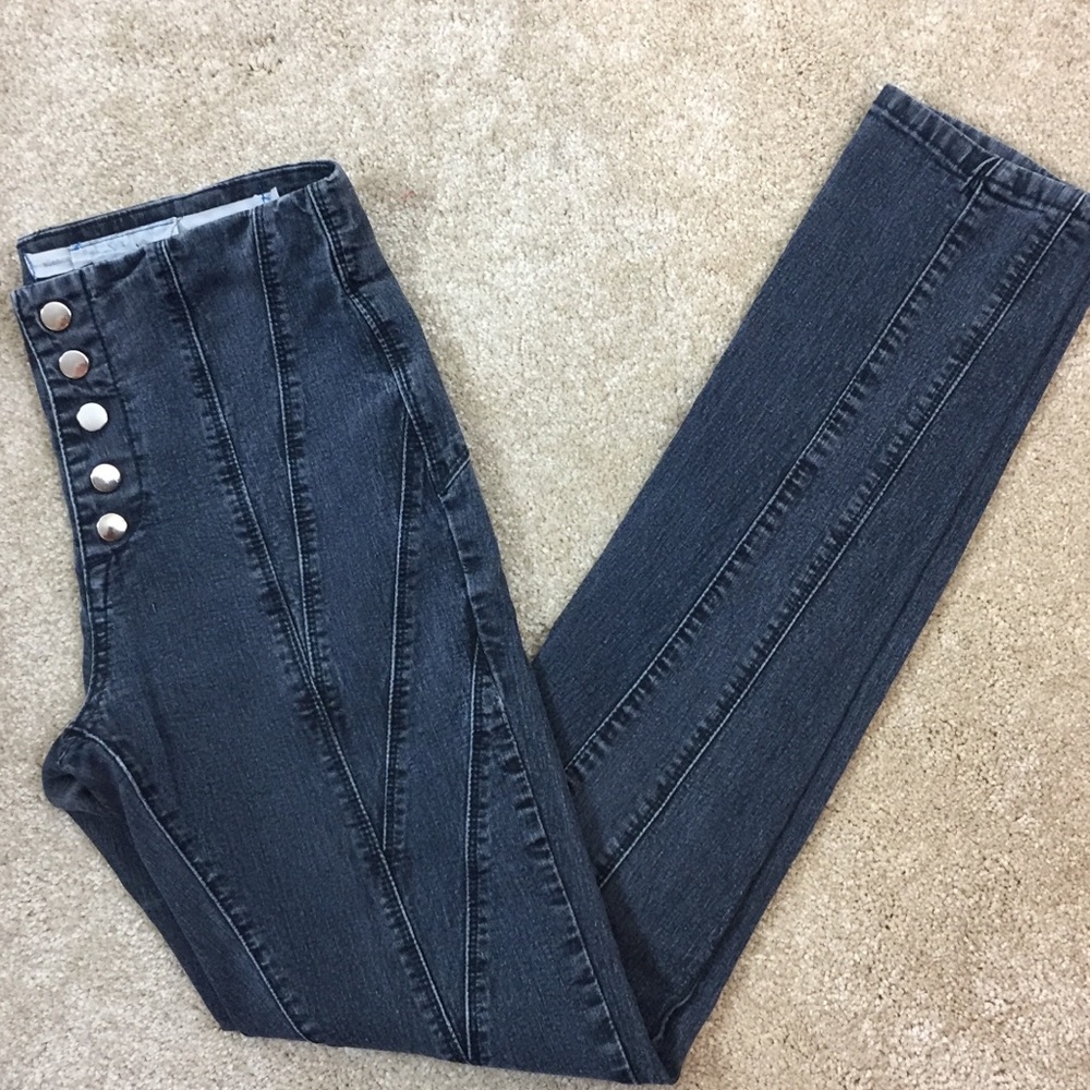 Silence & Noise Black Fade Button Fly Jeans 26 - image 1